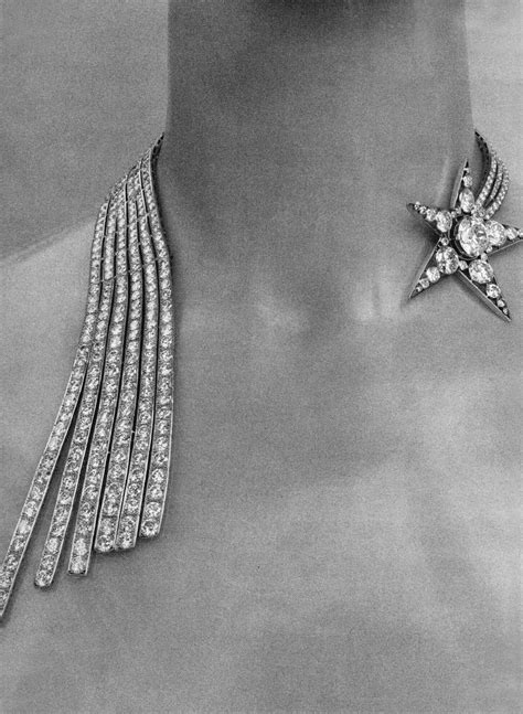 1930 chanel|coco Chanel jewelry original.